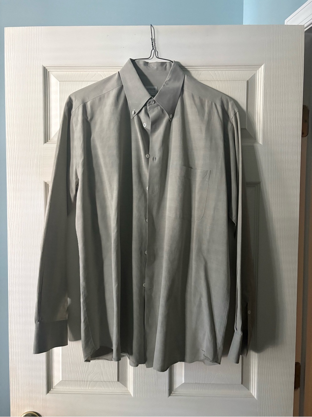 Armani Collezioni Men's Light Gray Button-Up Dress Shirt Medium